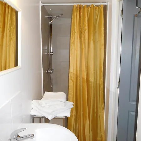 Semesterbostad Rural With Private Pool Saint-Blancard